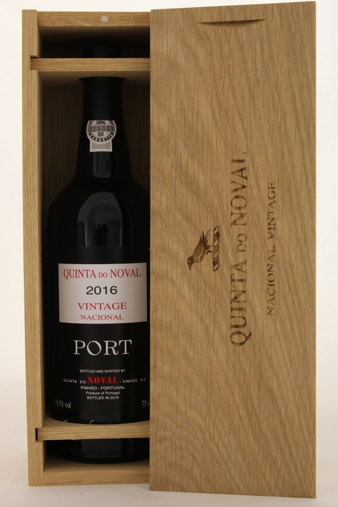Nacional 2016 Quinta do Noval Giftbox-0